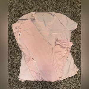 Women’s Jaanuu Blush scrub set - S/M